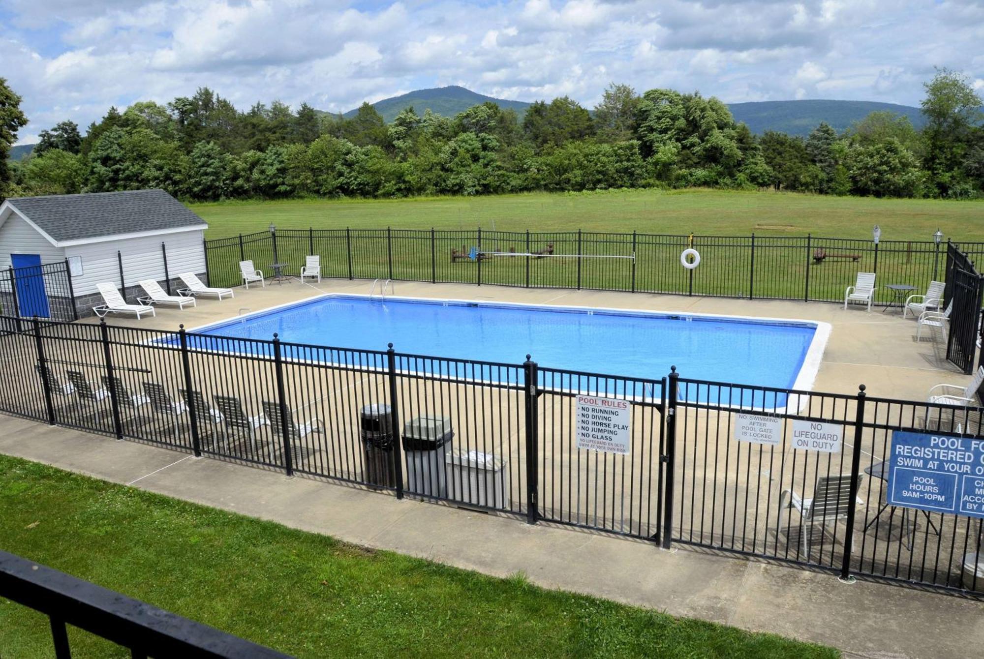 Days Inn By Wyndham Luray Shenandoah Exteriér fotografie