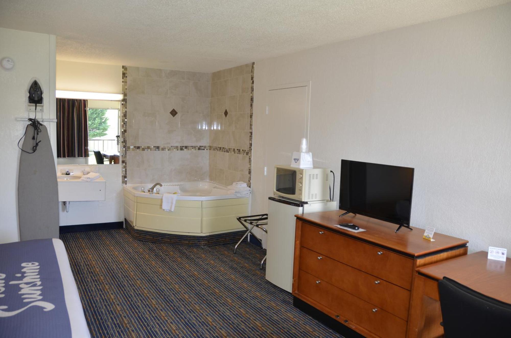 Days Inn By Wyndham Luray Shenandoah Exteriér fotografie