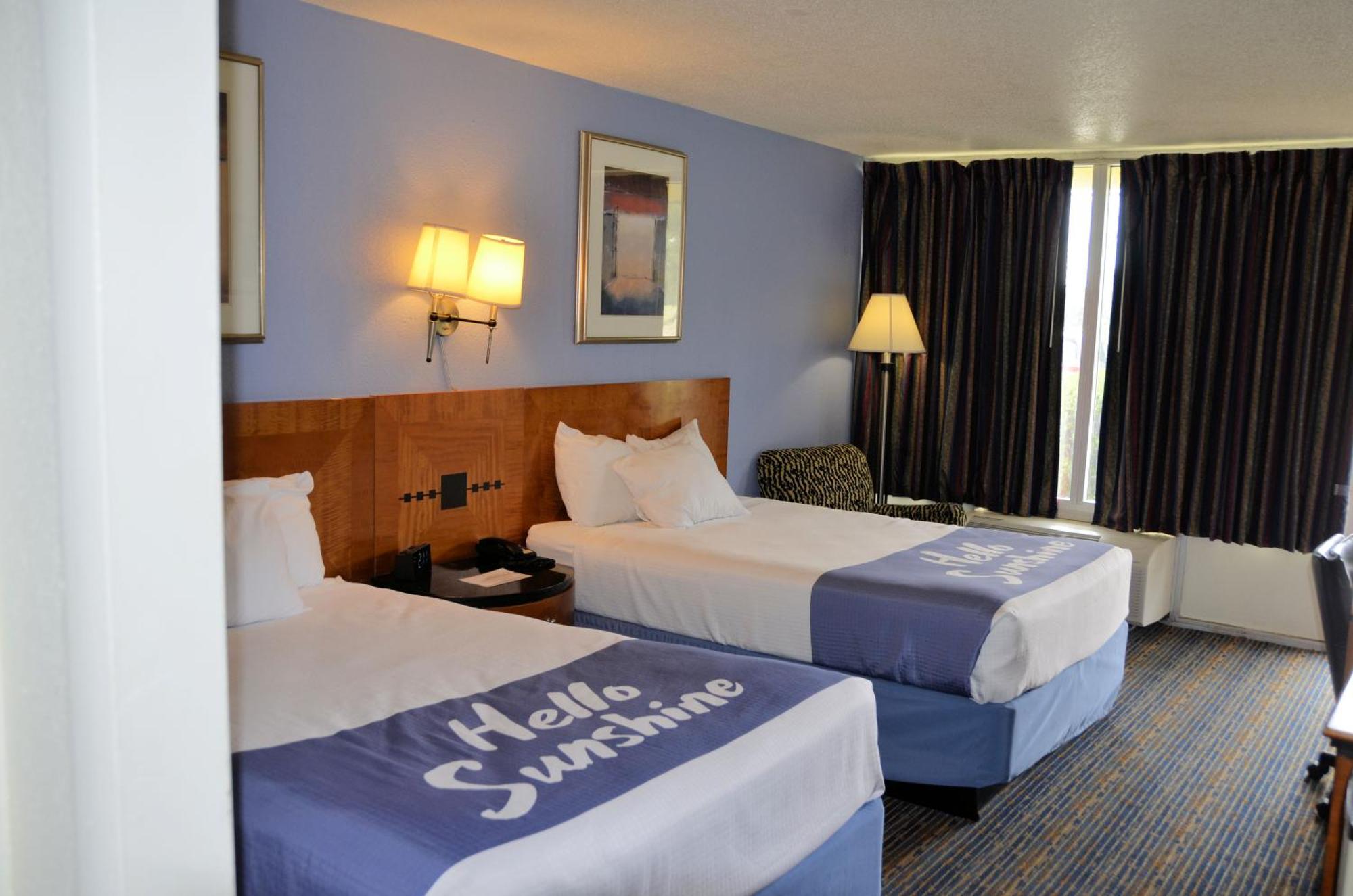 Days Inn By Wyndham Luray Shenandoah Exteriér fotografie